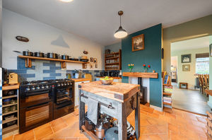 Photo 16- click for photo gallery